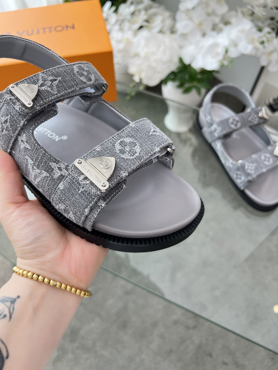 LV Summer footwear