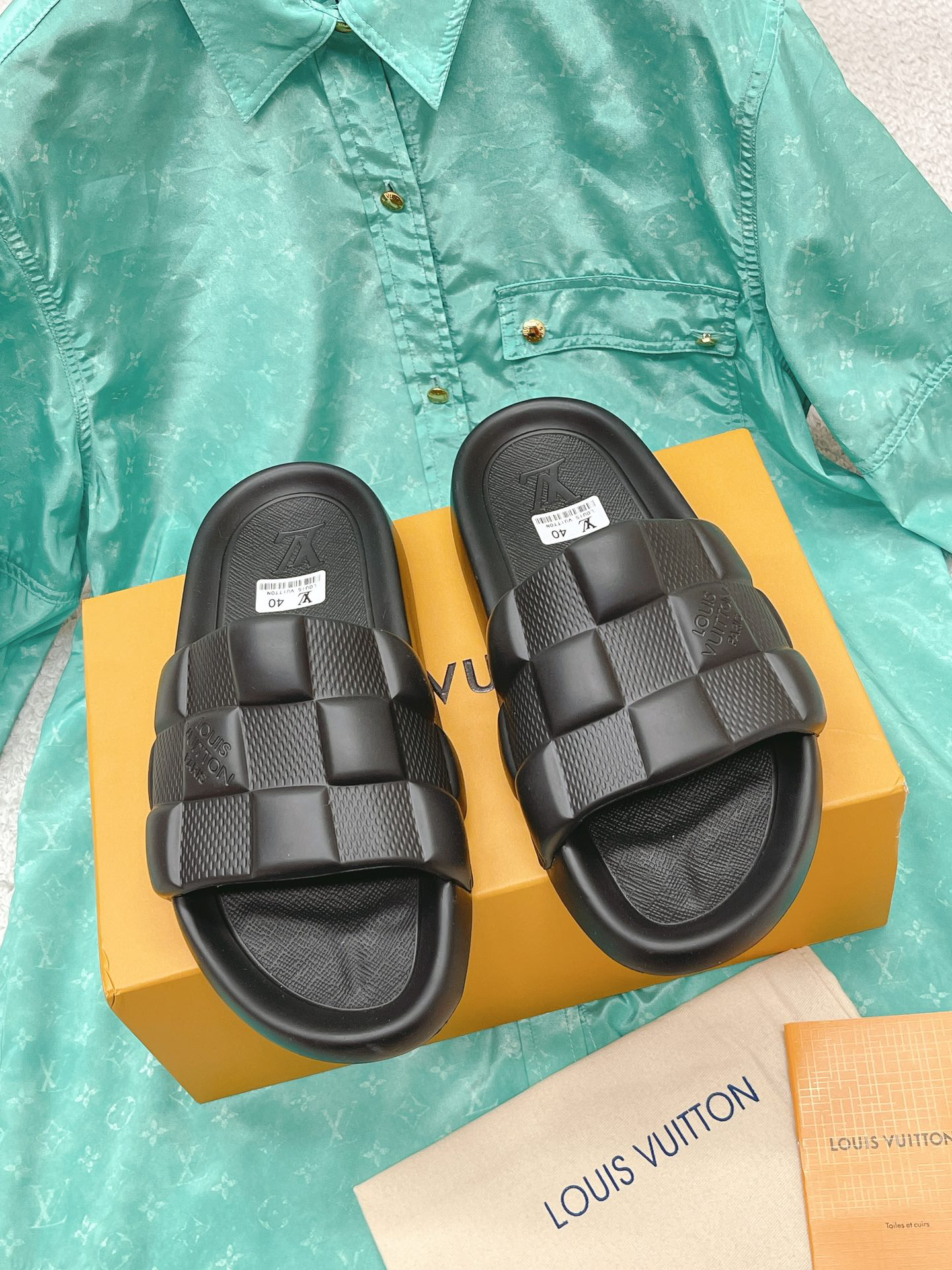 LV Summer footwear