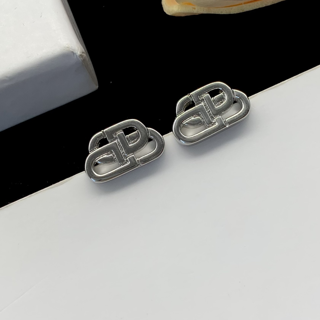 Balenciaga earrings-82