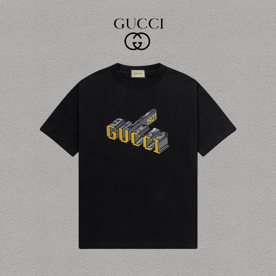 Gucci clothing-230