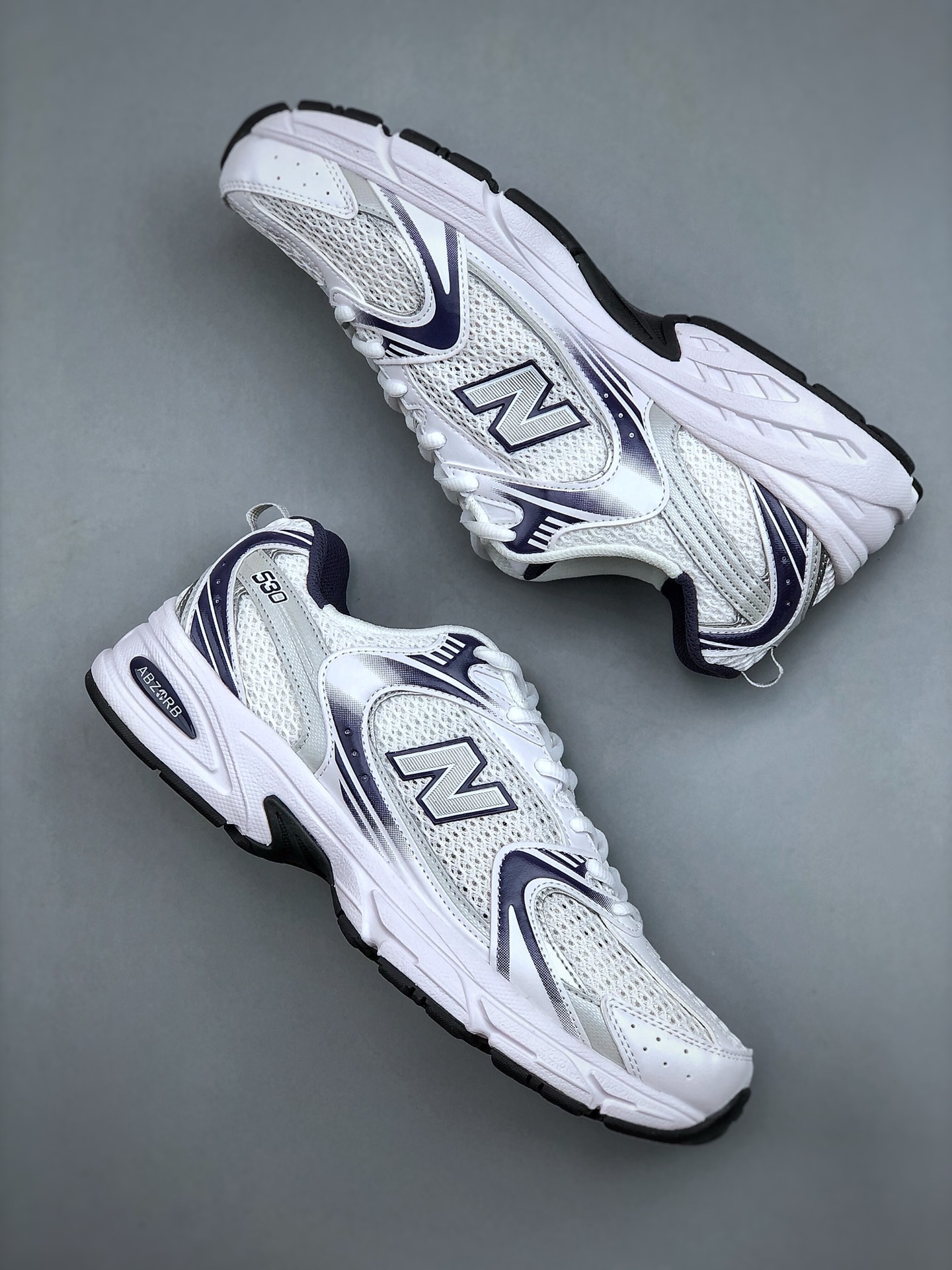 New Balance Sneakers-344