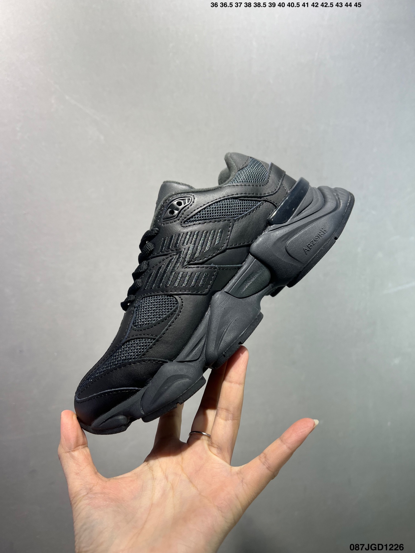 New Balance Sneakers-338