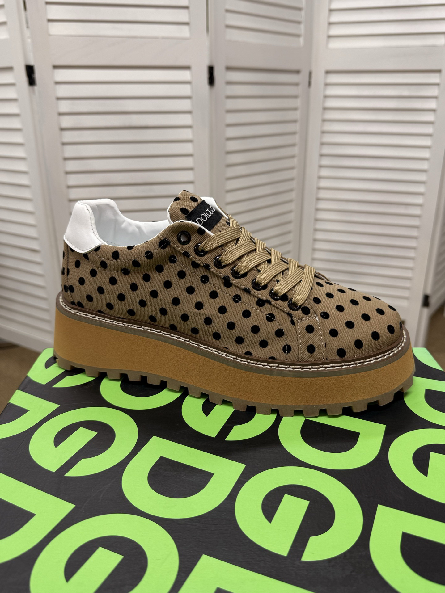 D&G Sneakers-90