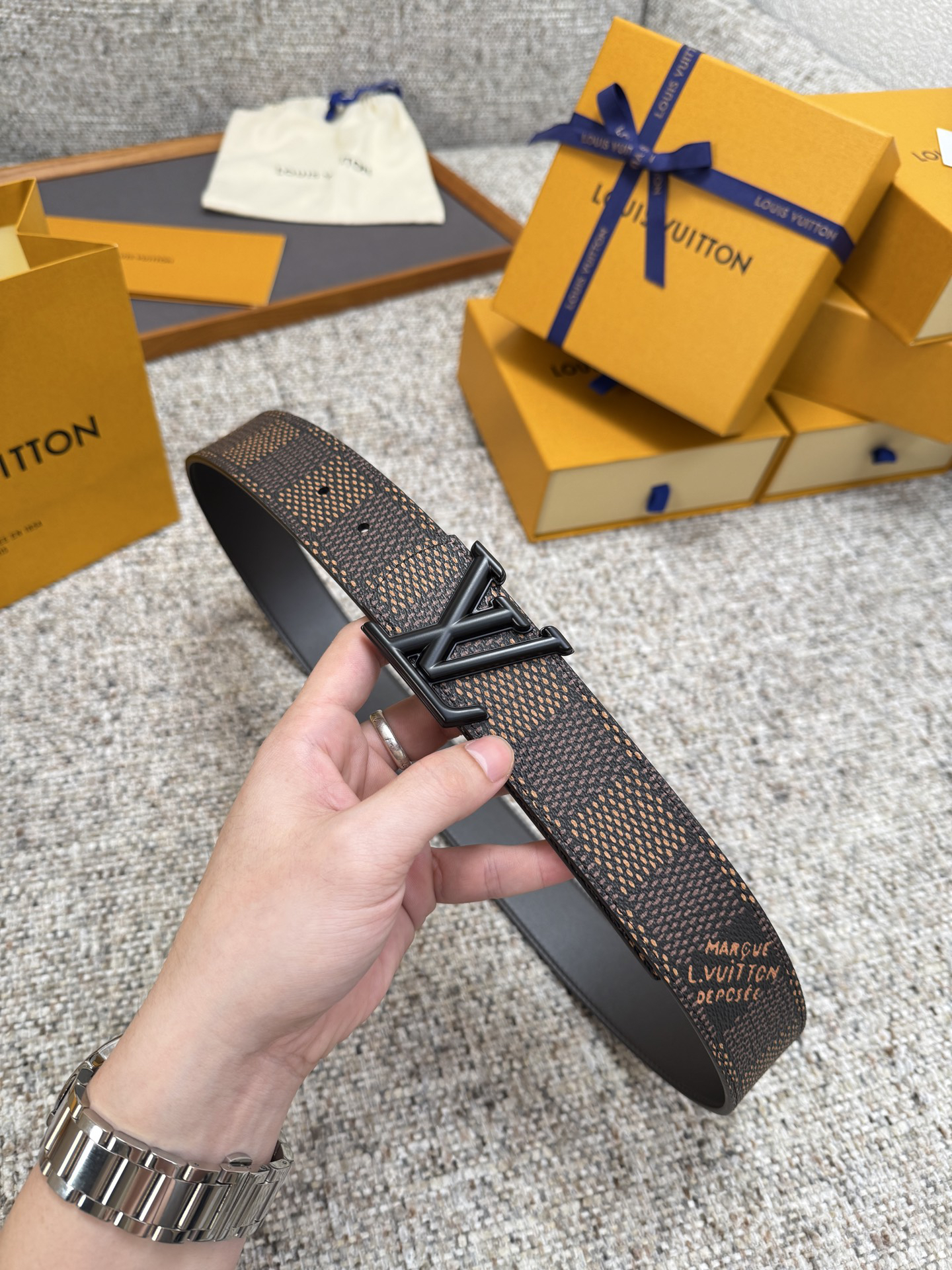 Lv belt-40