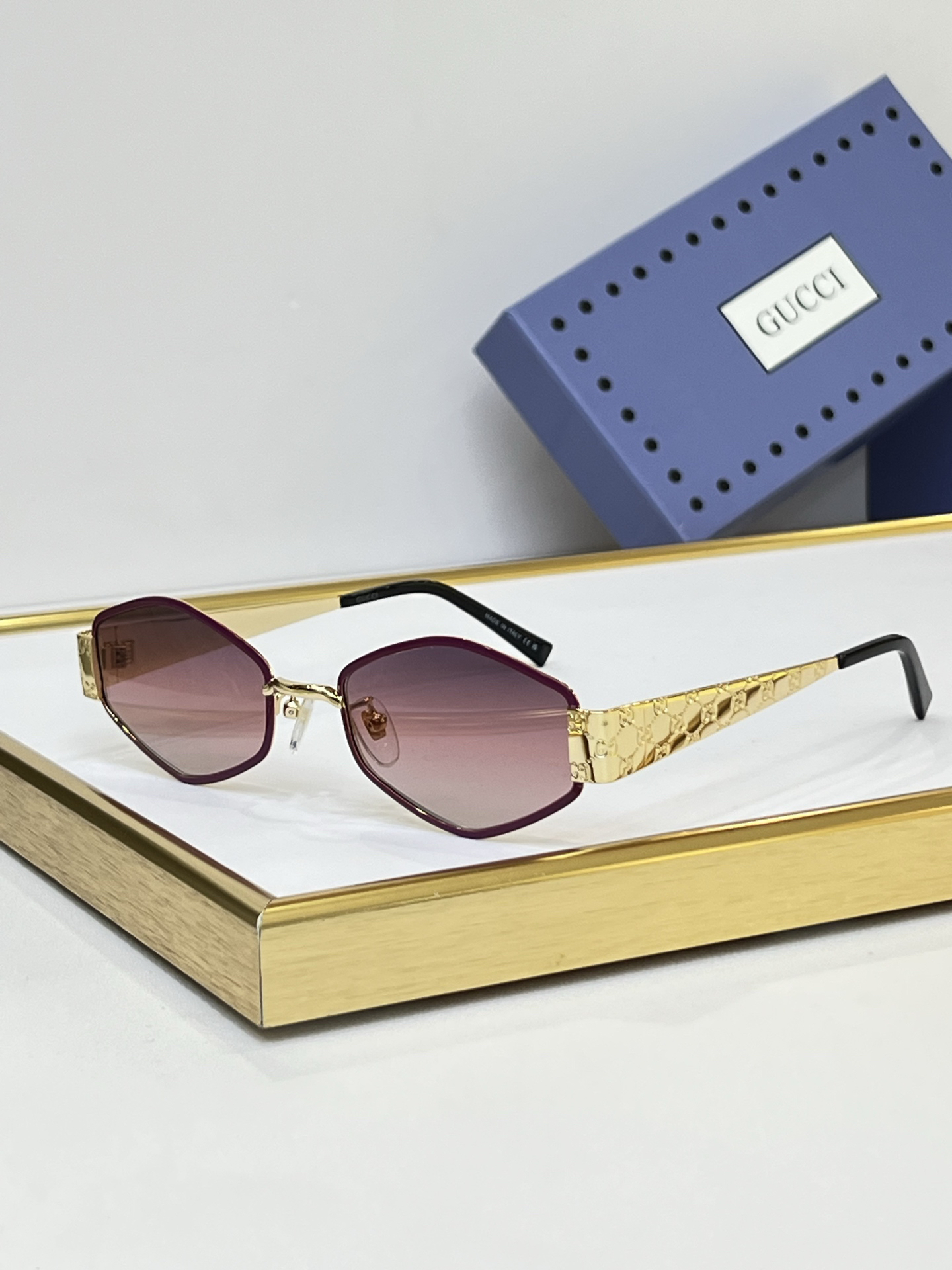 Gucci glasses-54