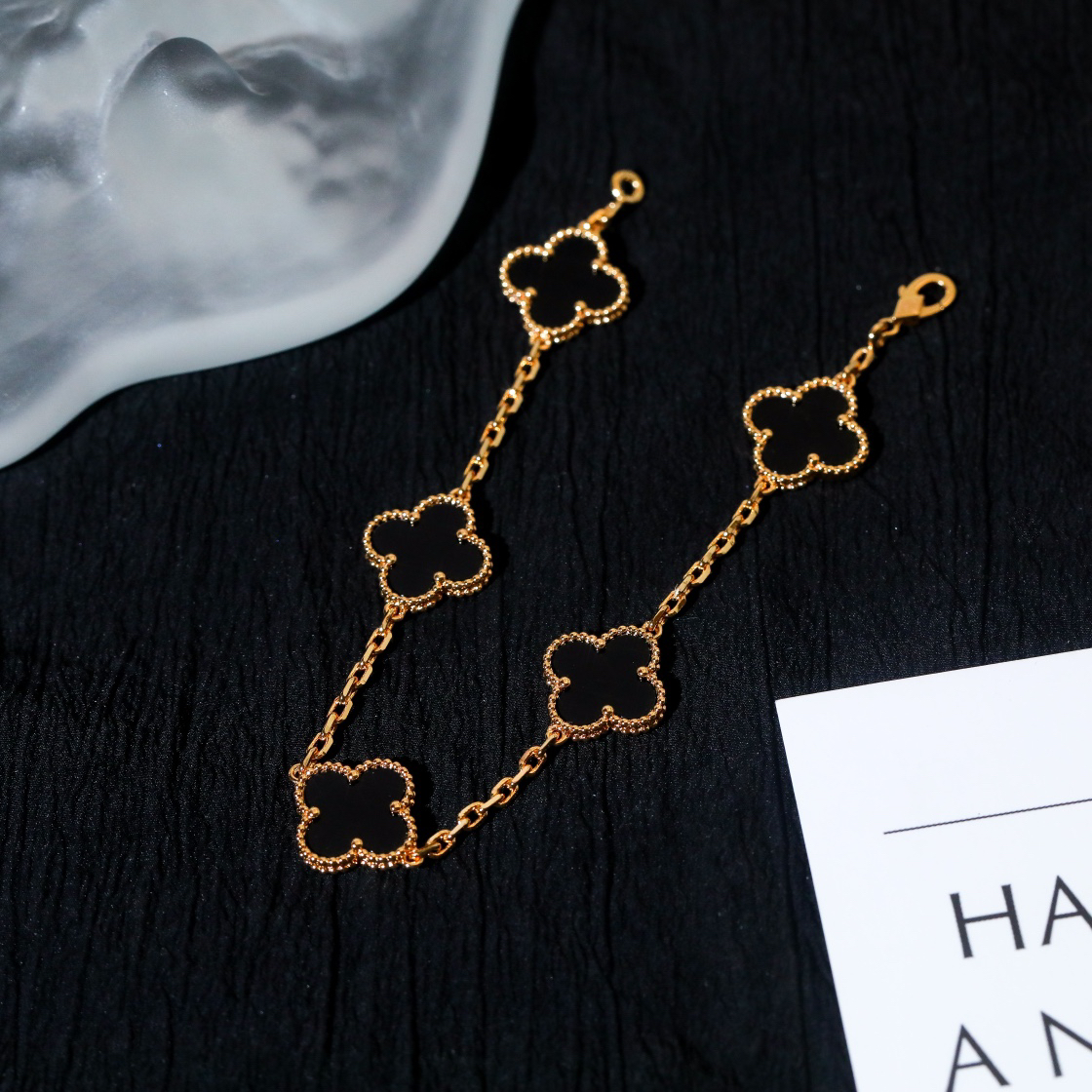 Van Cleef & Arpels Bracelet-74