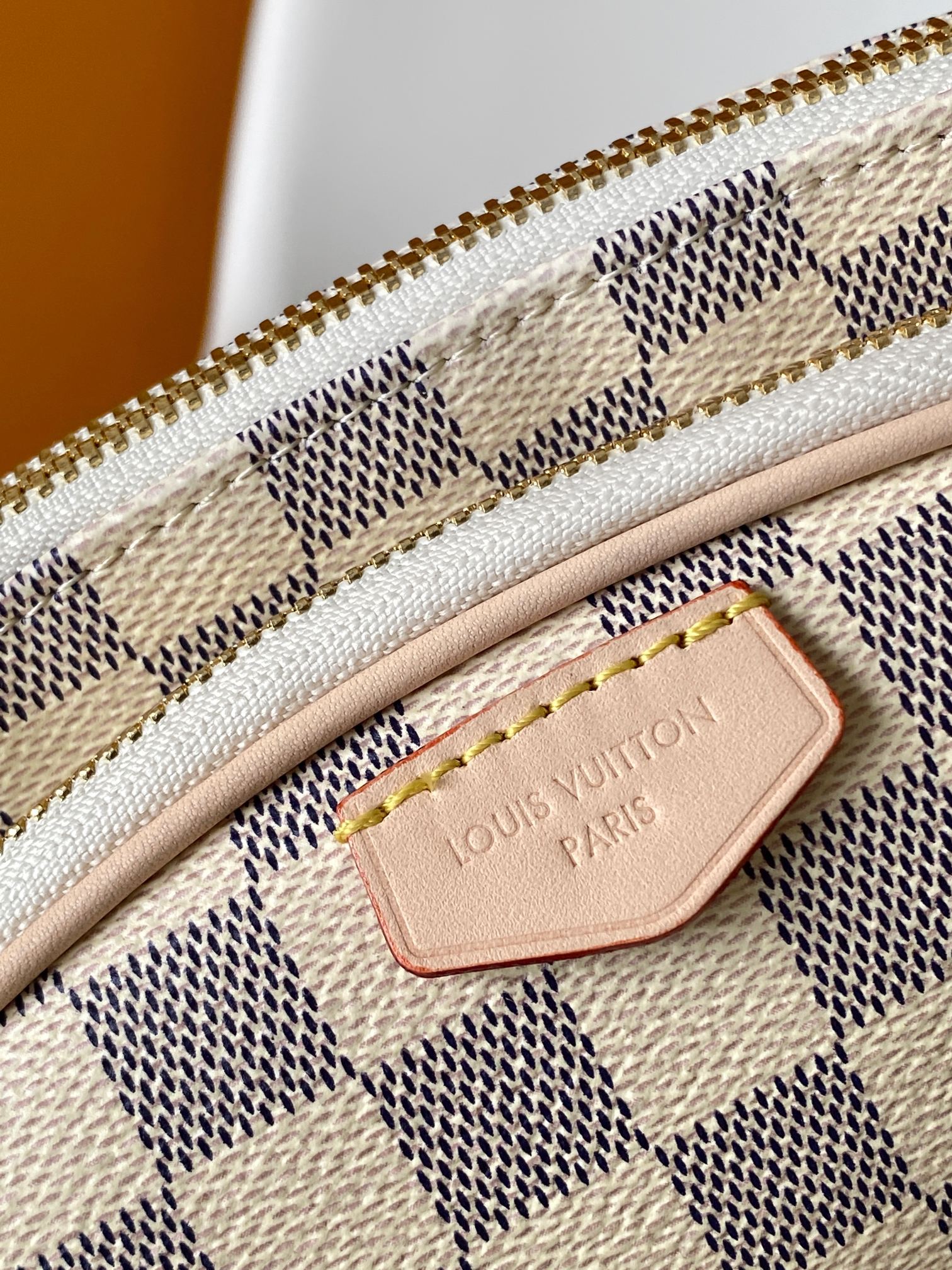 Louis Vuitton Hot New Product-109