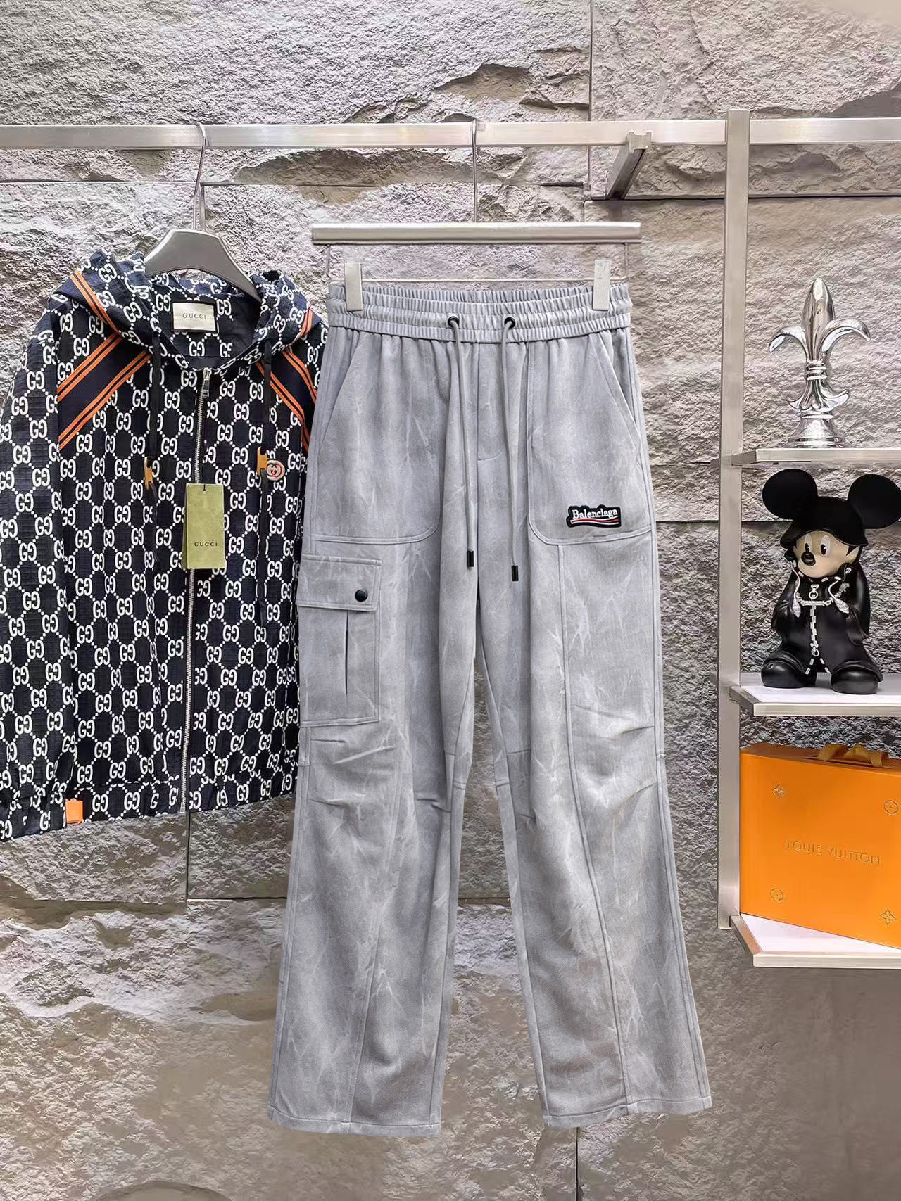 Balenciaga Clothing-196