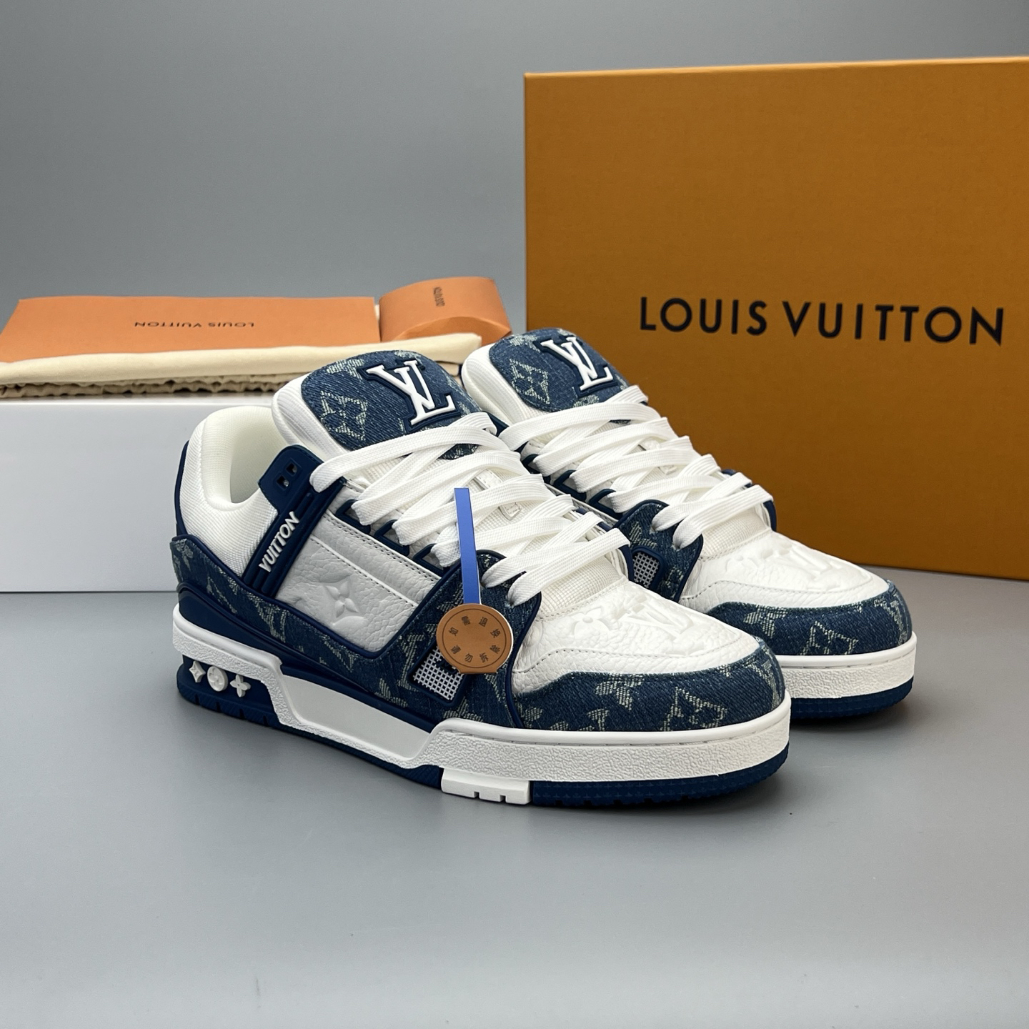 Lv Sneakers-121