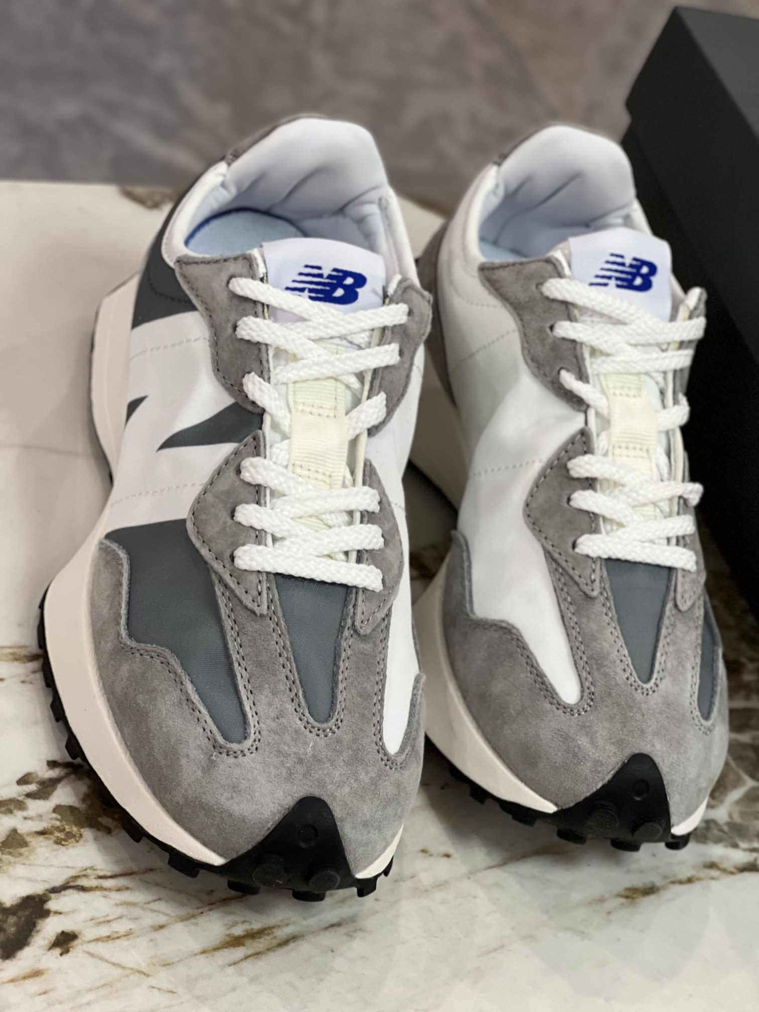 New Balance Sneakers-144