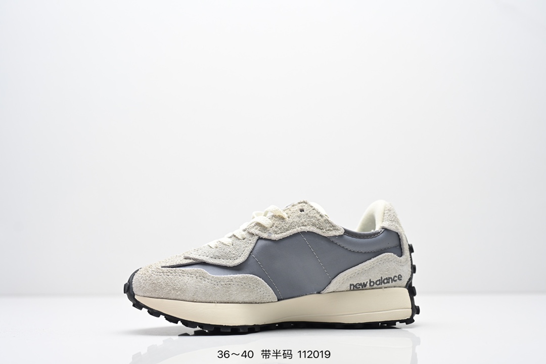 New Balance Sneakers-108