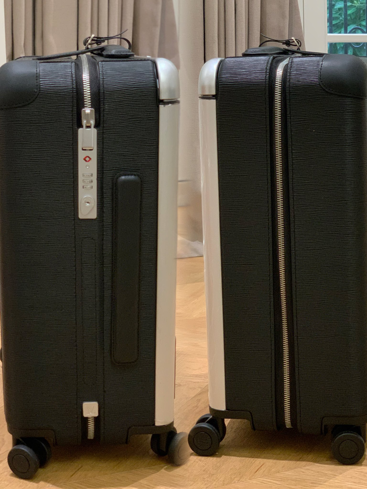LV luggage-40