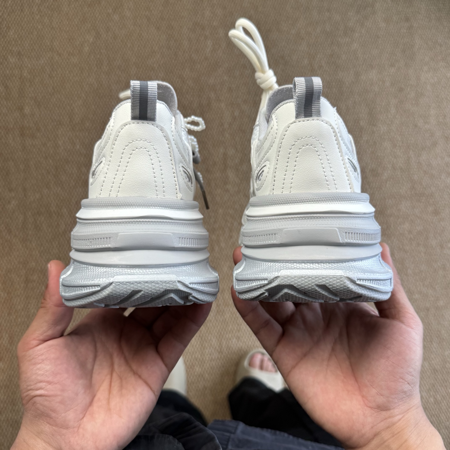 Golden Goose Sneakers-92