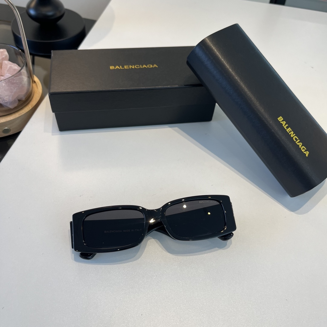 Balenciaga glasses-41