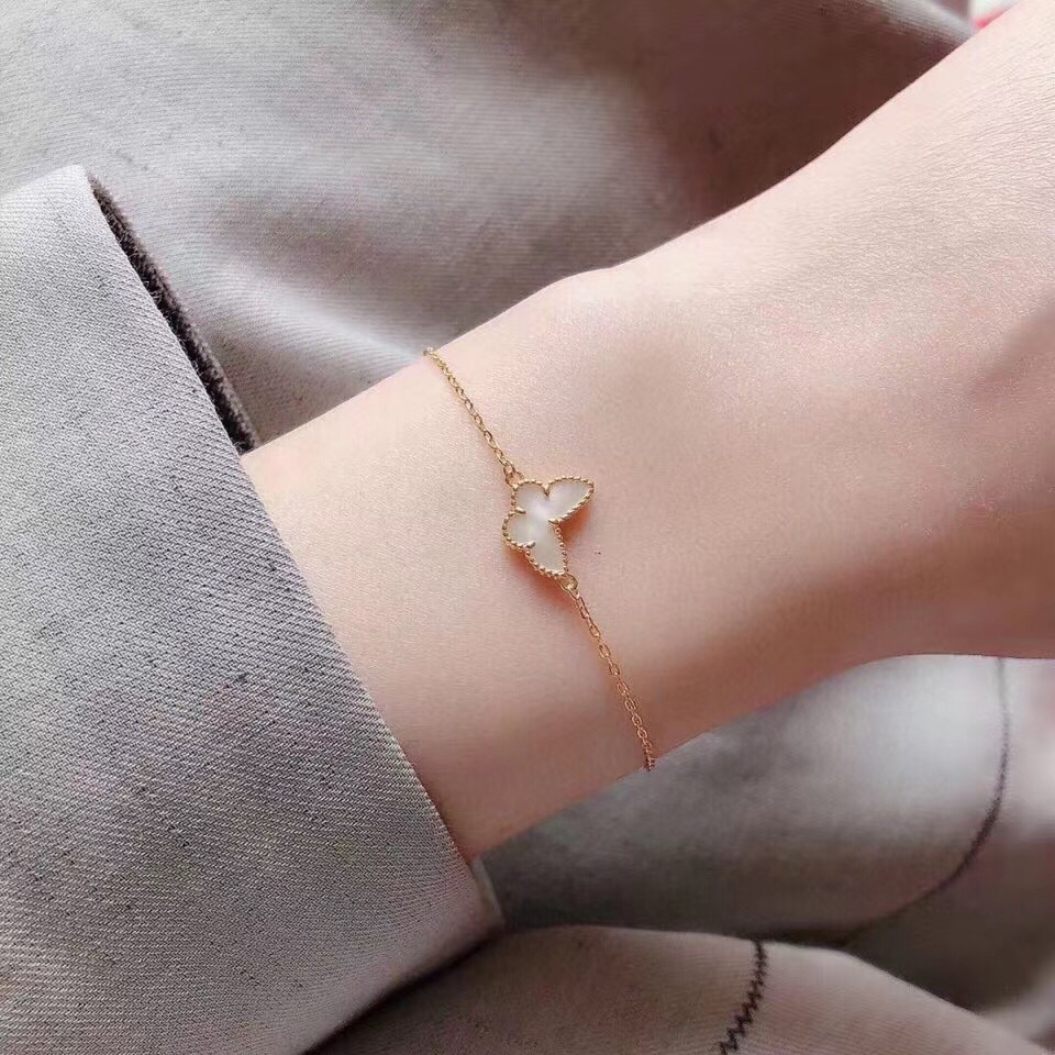 Van Cleef & Arpels necklace-23