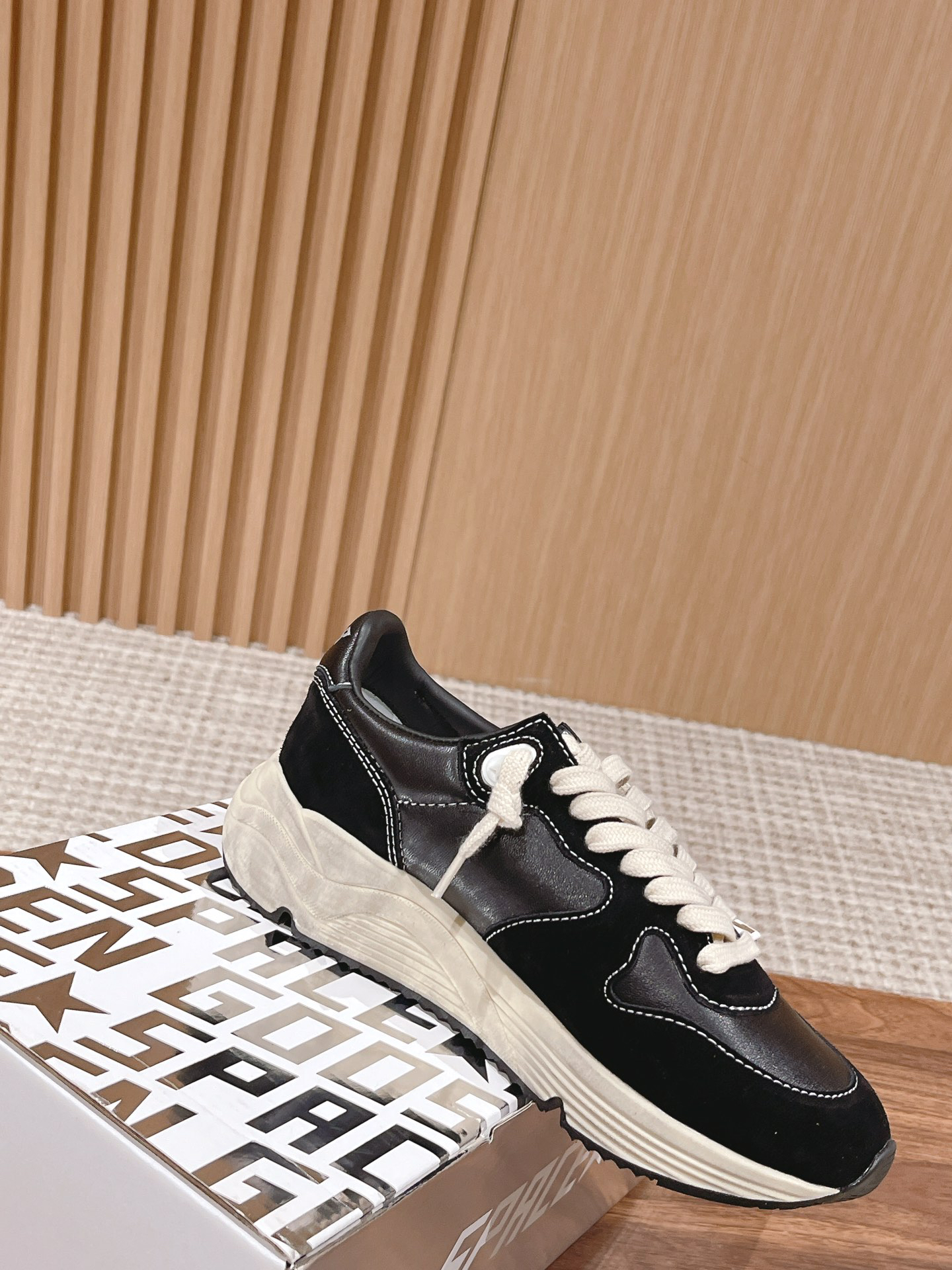 Golden Goose Sneakers-38