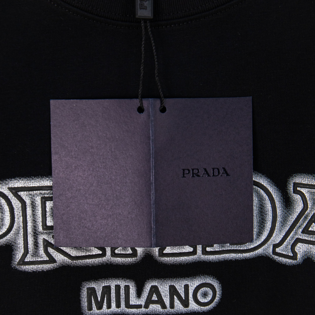 Prada clothing-264
