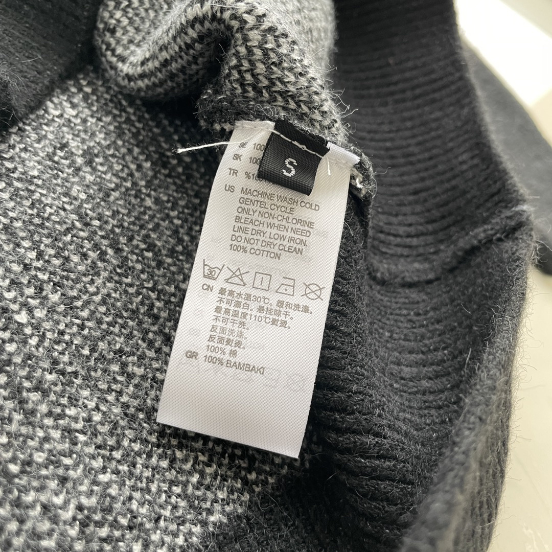 YSL clothing-58