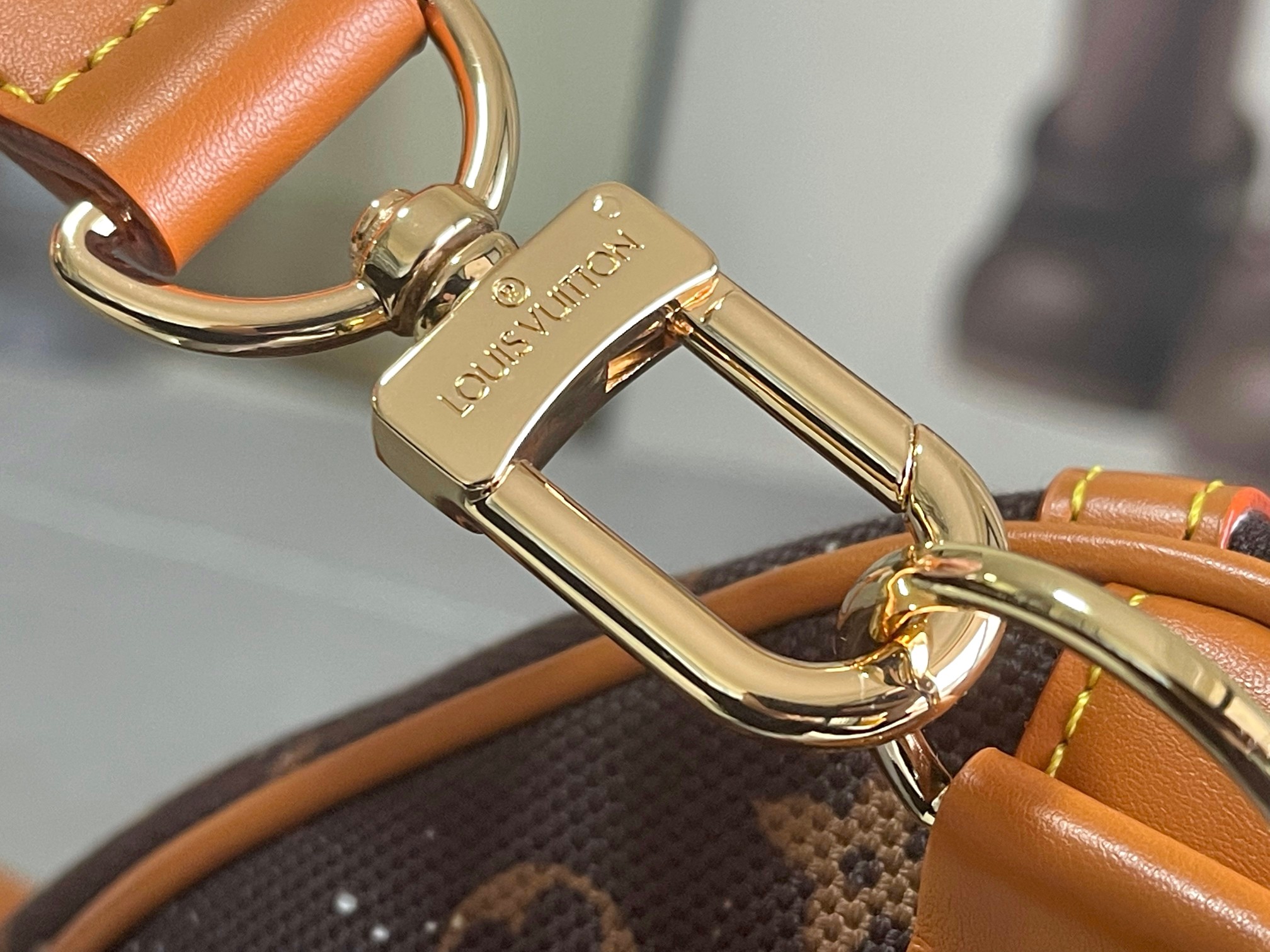 Louis Vuitton Hot New Product-106