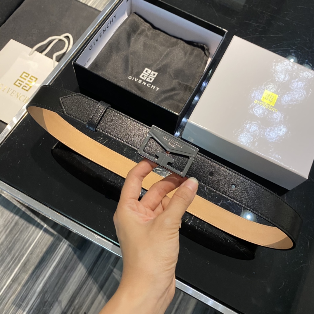 Givenchy belt-109
