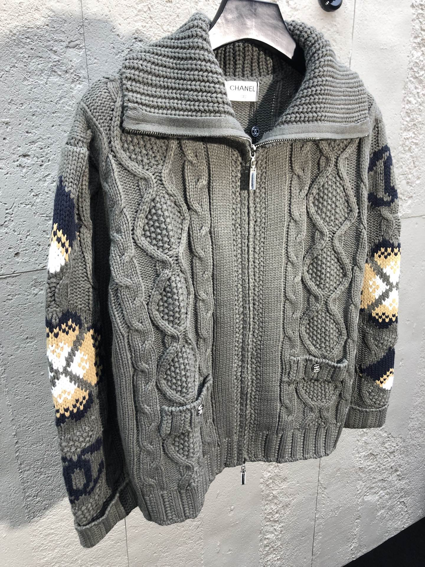 Chanel Clothing-219