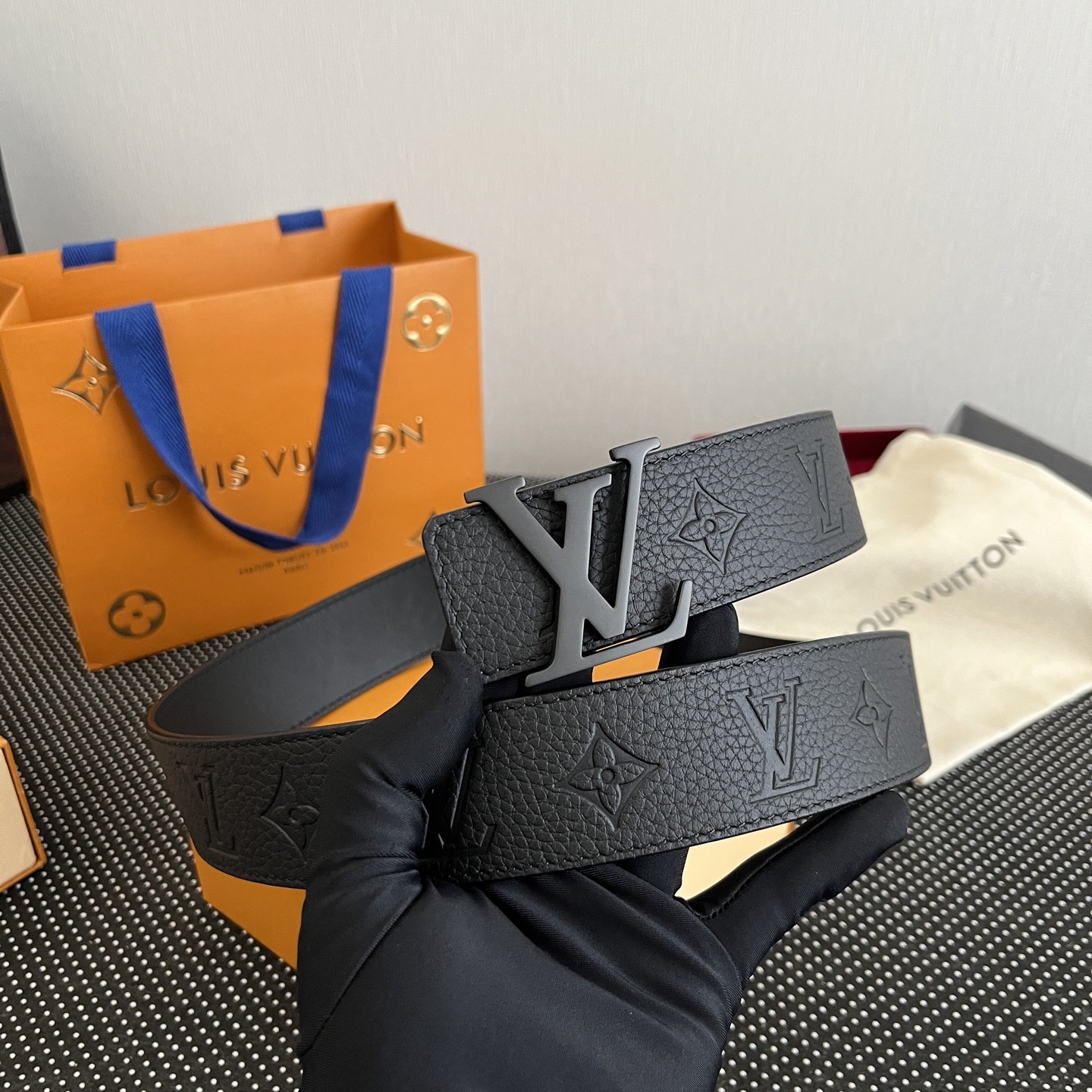 Lv belt-125