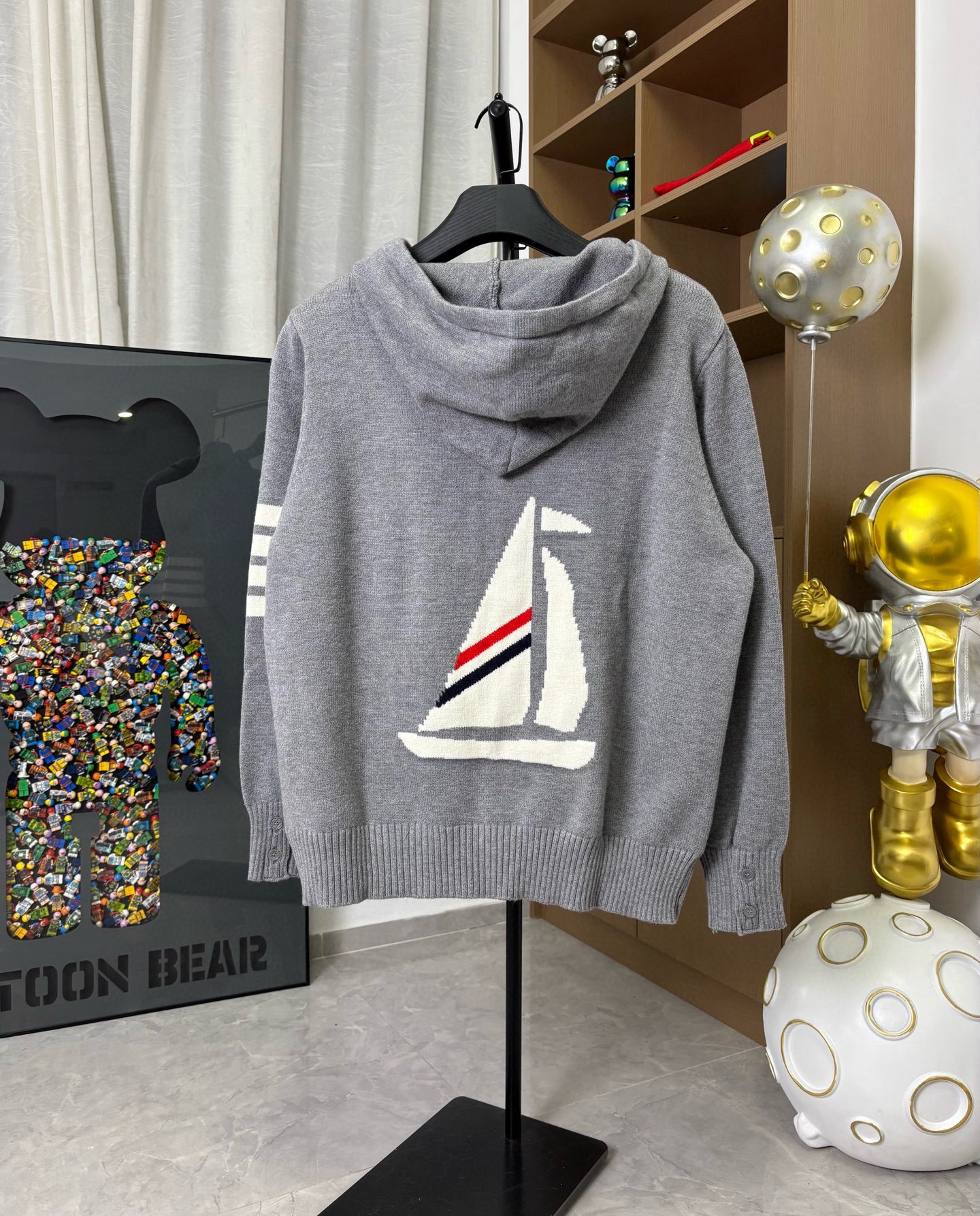 LV Clothing-304