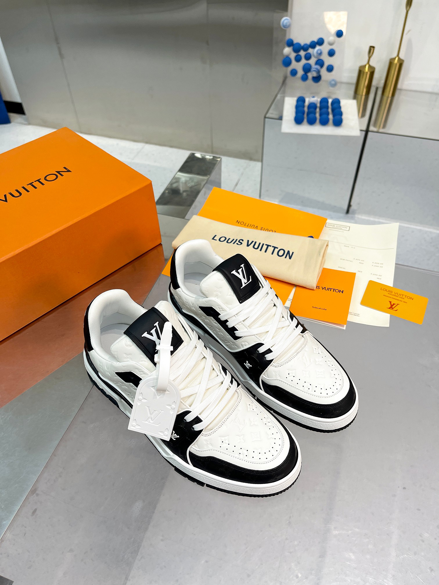Lv Sneakers-58