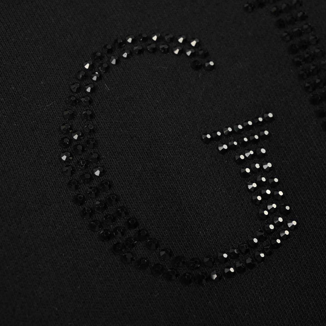 Gucci Clothing-293