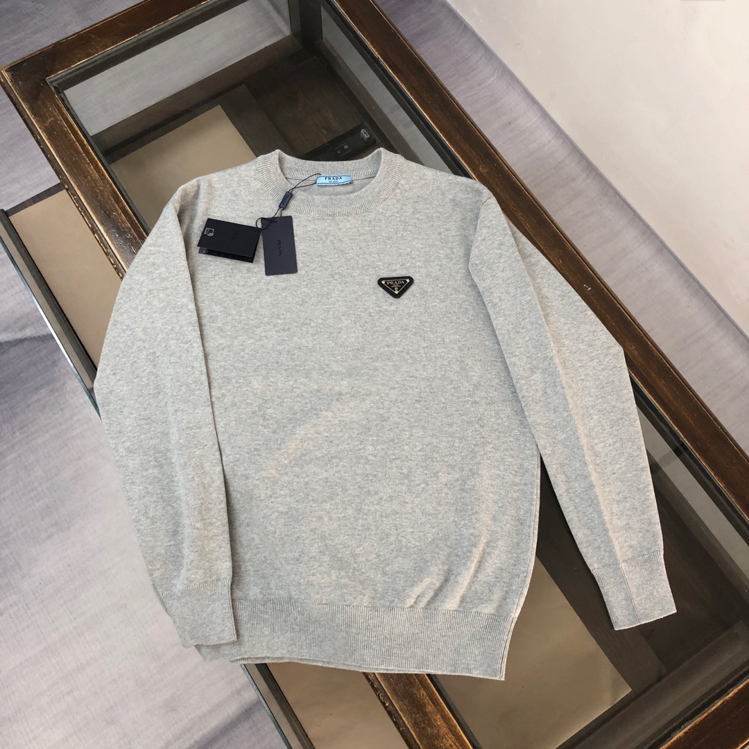 Prada clothing-185