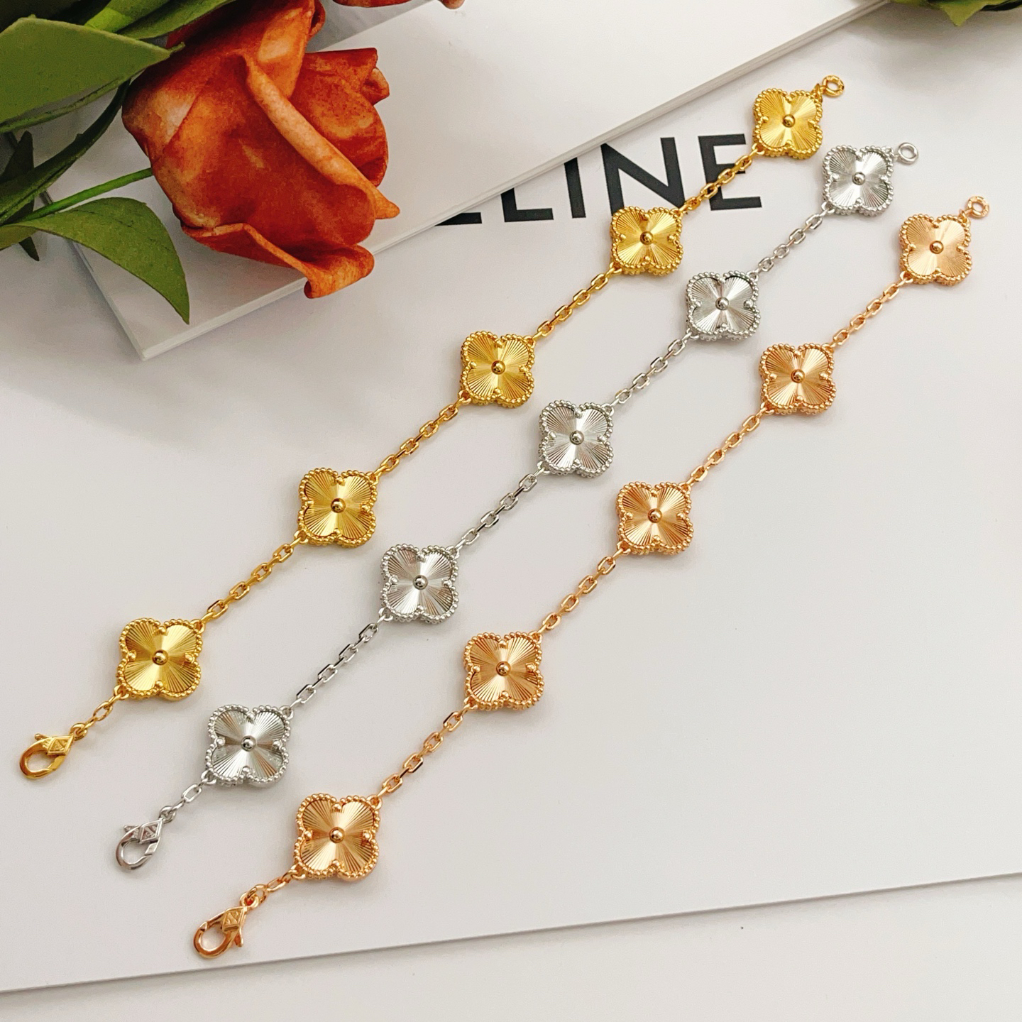 Van Cleef & Arpels Bracelet-89