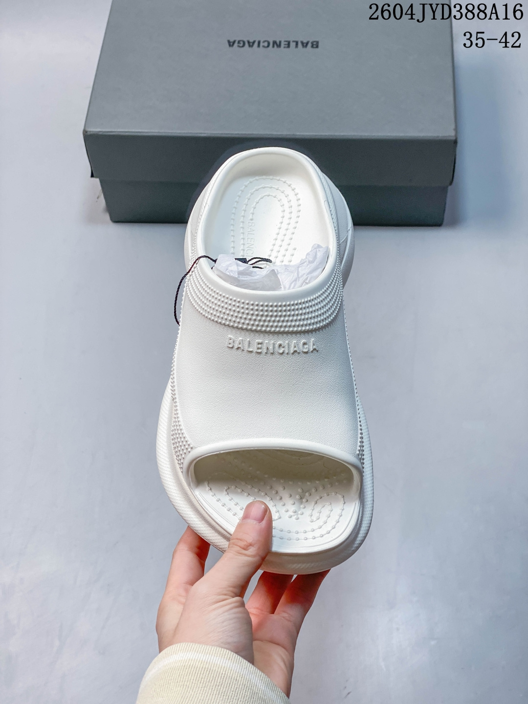 Balenciaga Summer footwear