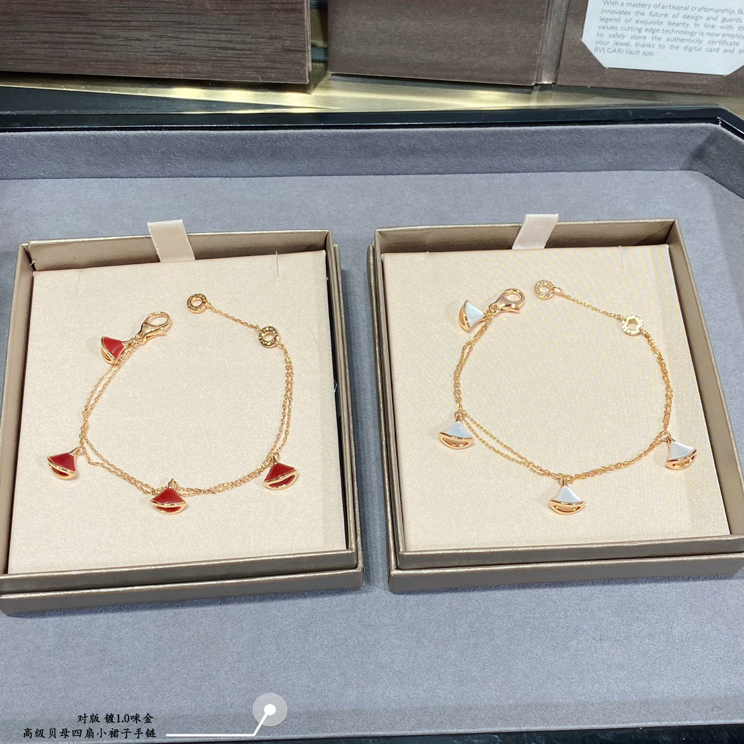 Bottega Veneta Bracelet-18