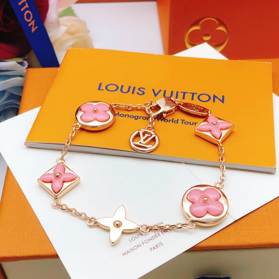 LV Bracelet-18