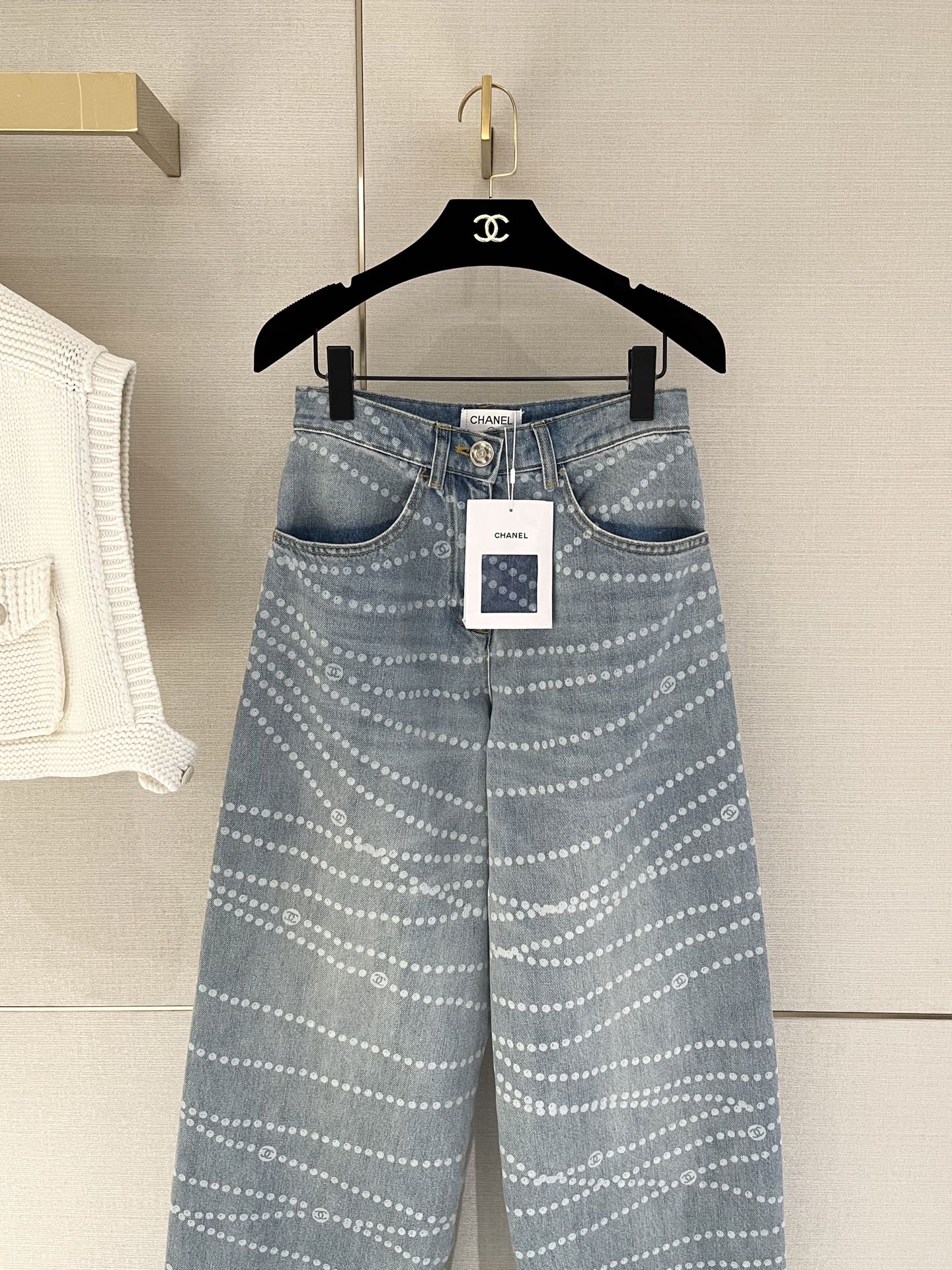 Chanel Clothing-49