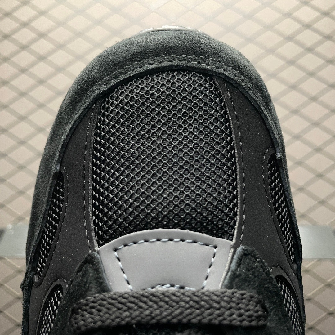 New Balance Sneakers-36