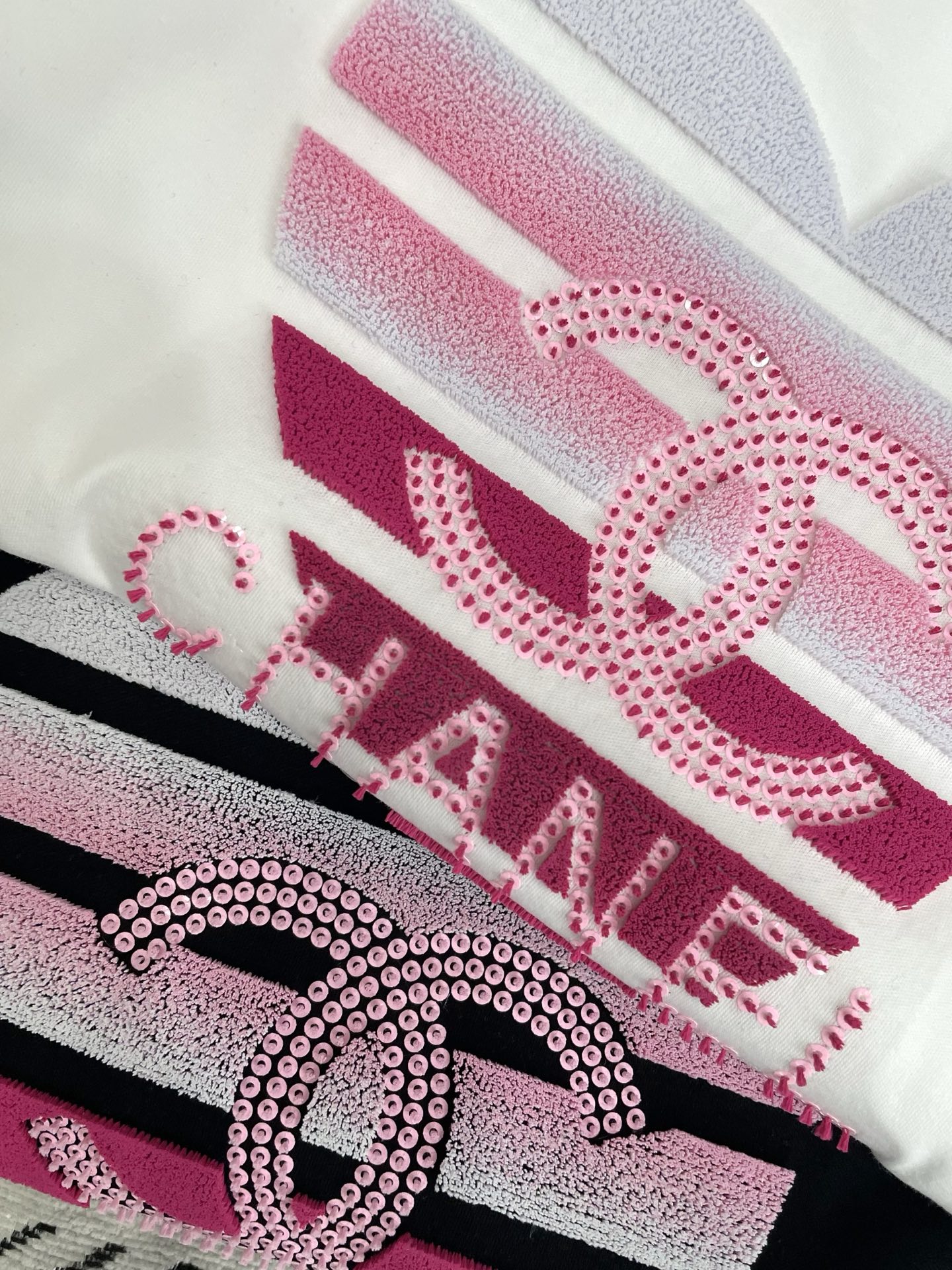 Chanel clothing-8