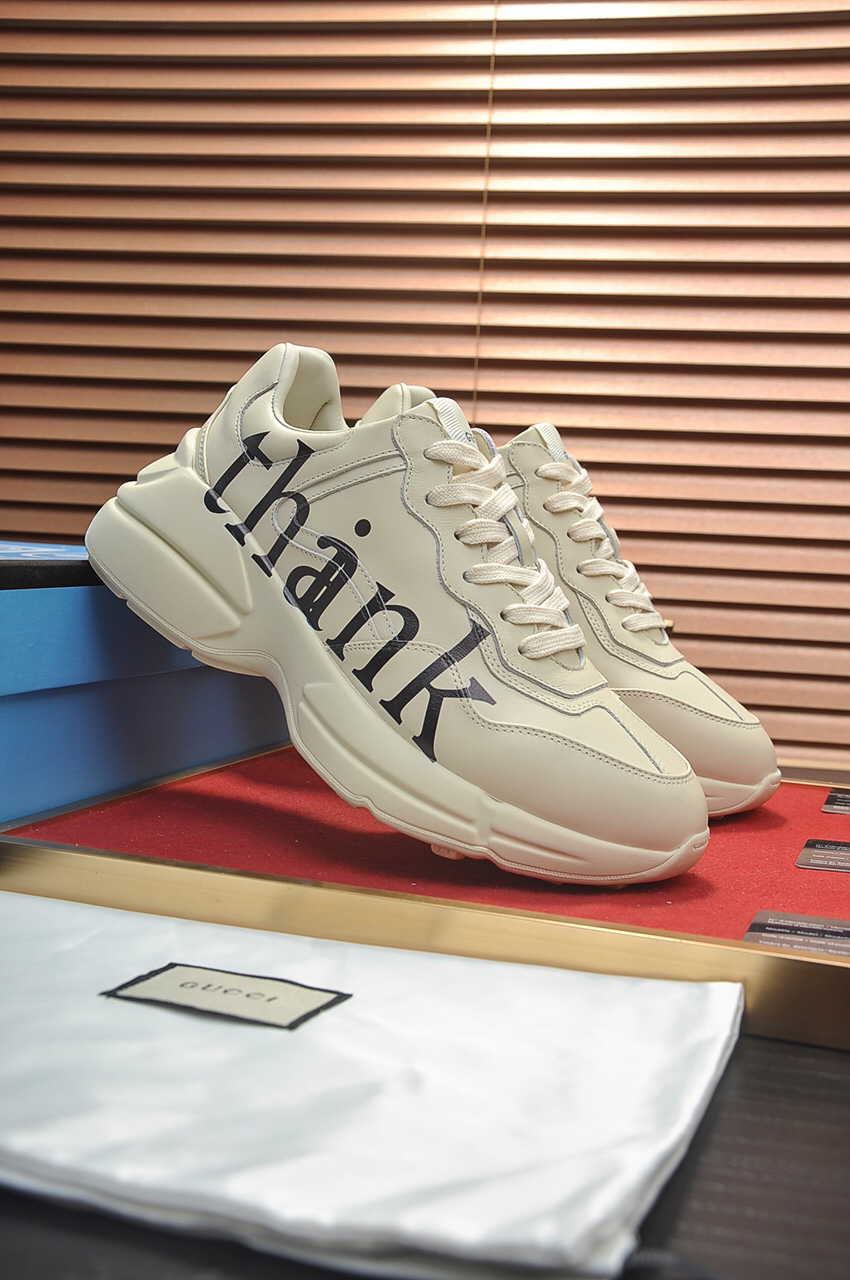 Gucci Sneakers-105