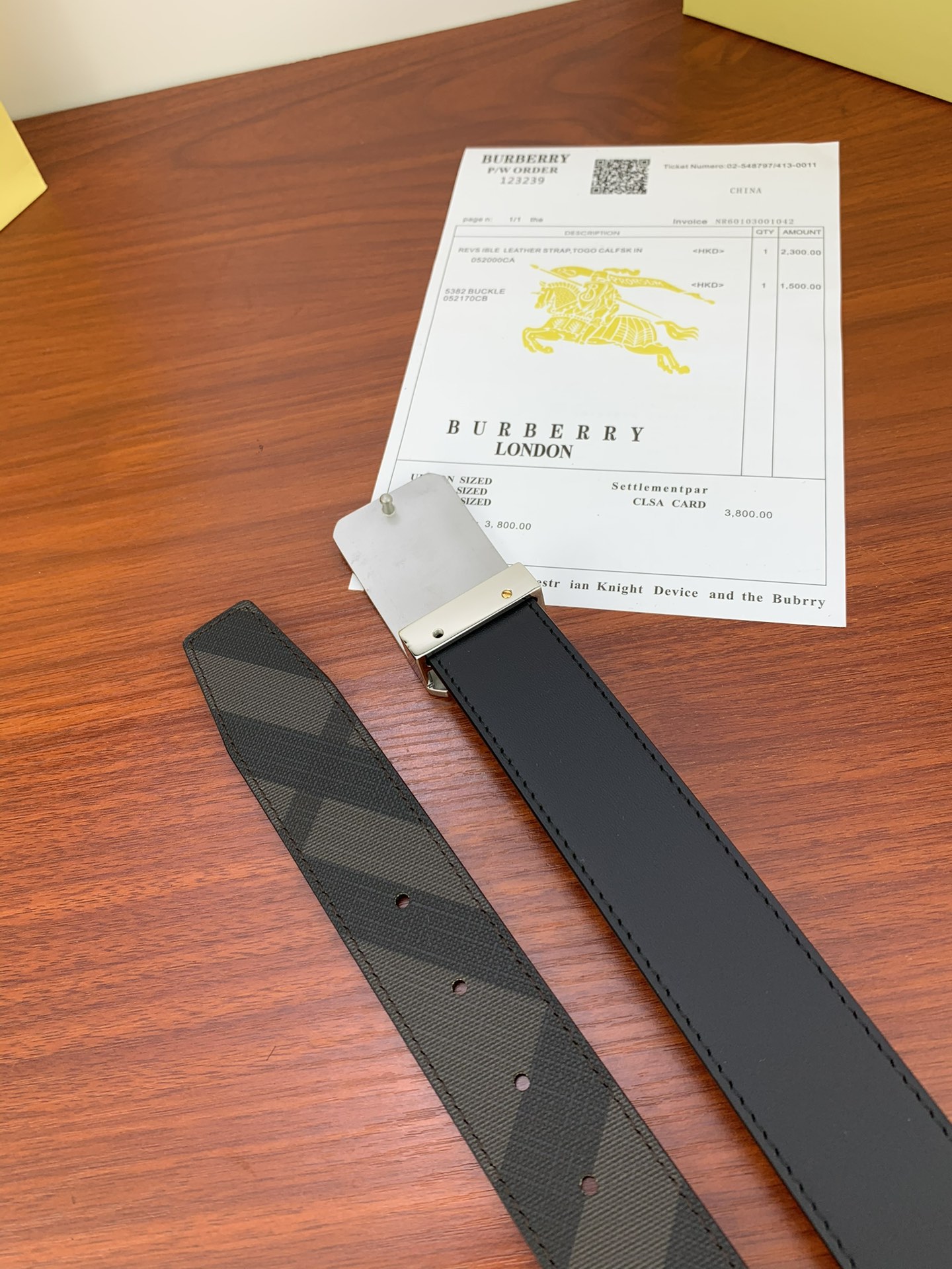 Burberry belt-87