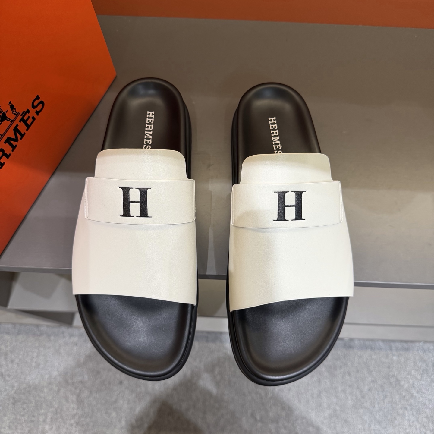 Hermes Summer footwear