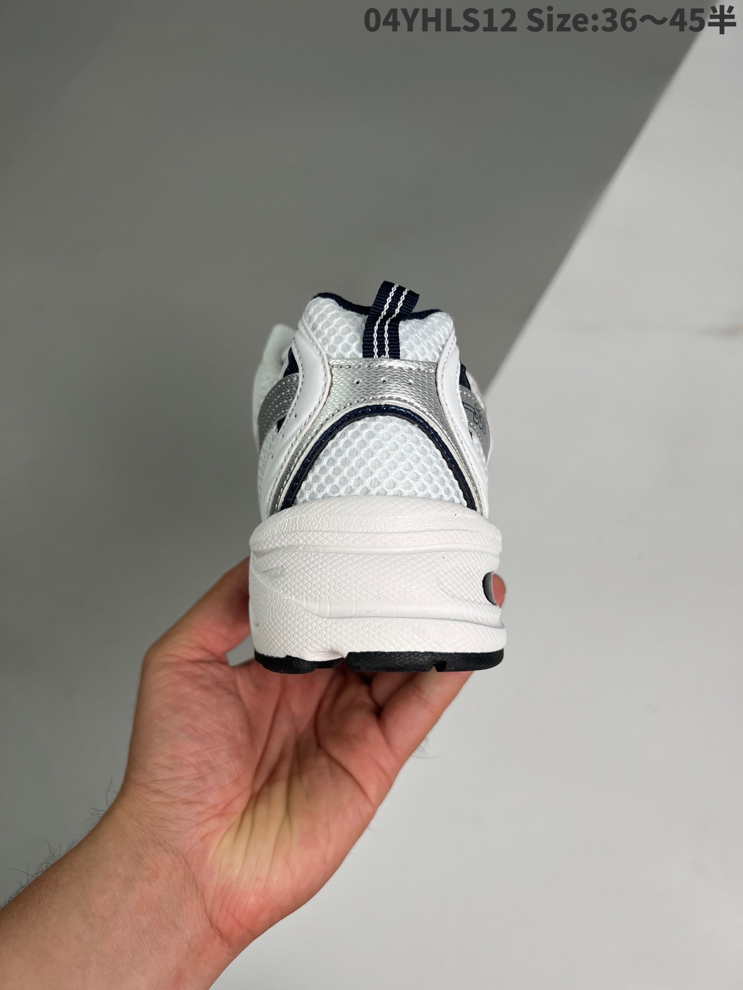 New Balance Sneakers-387