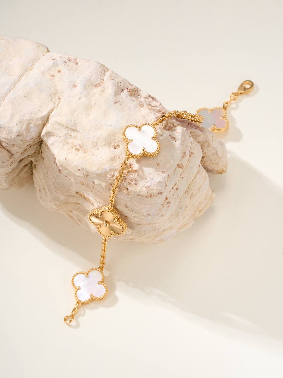 Van Cleef & Arpels Bracelet-66