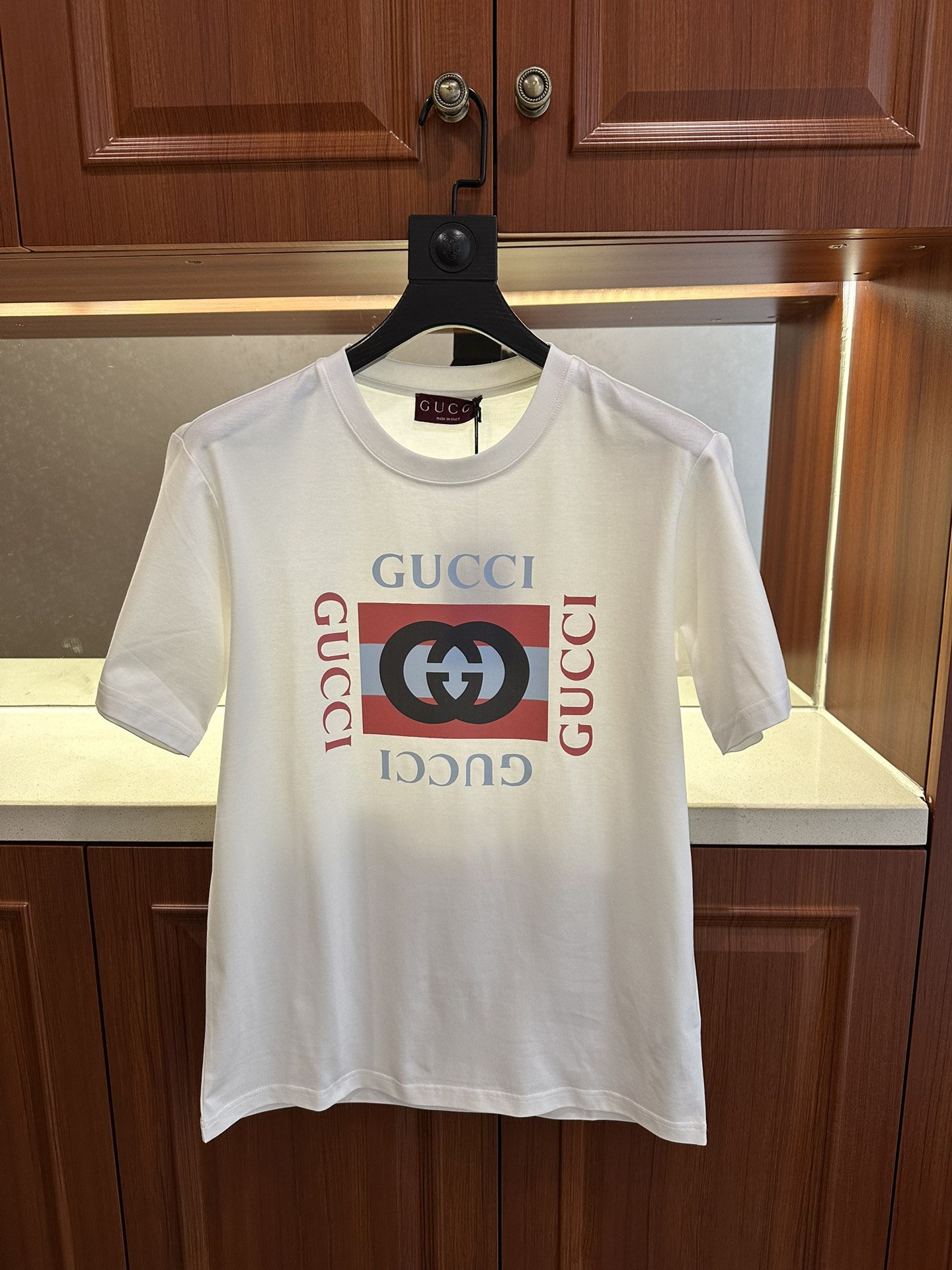 Gucci Clothing-205