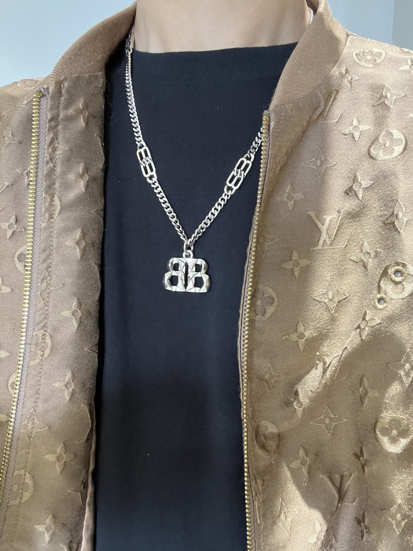 Balenciaga necklace-70