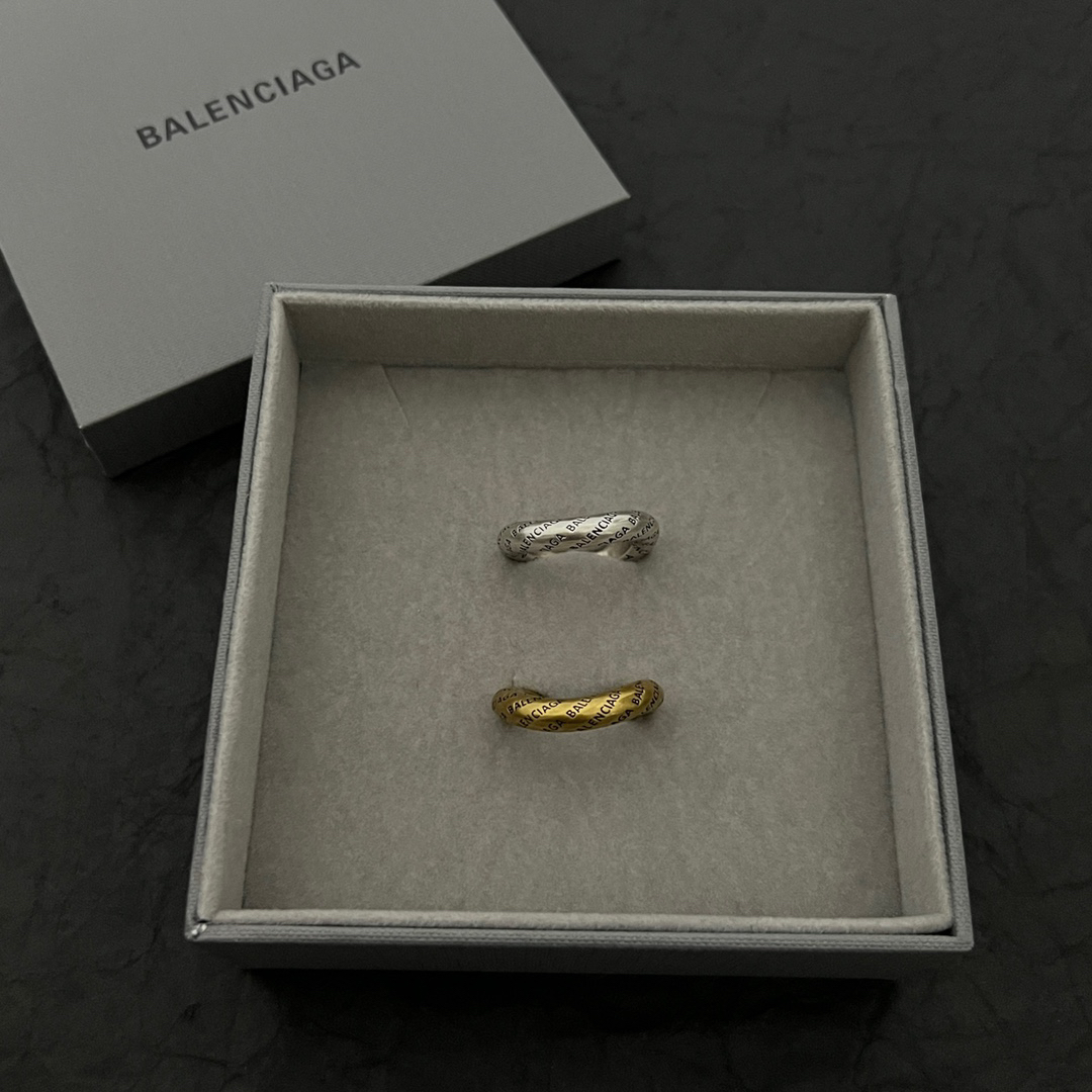 Balenciaga ring-28