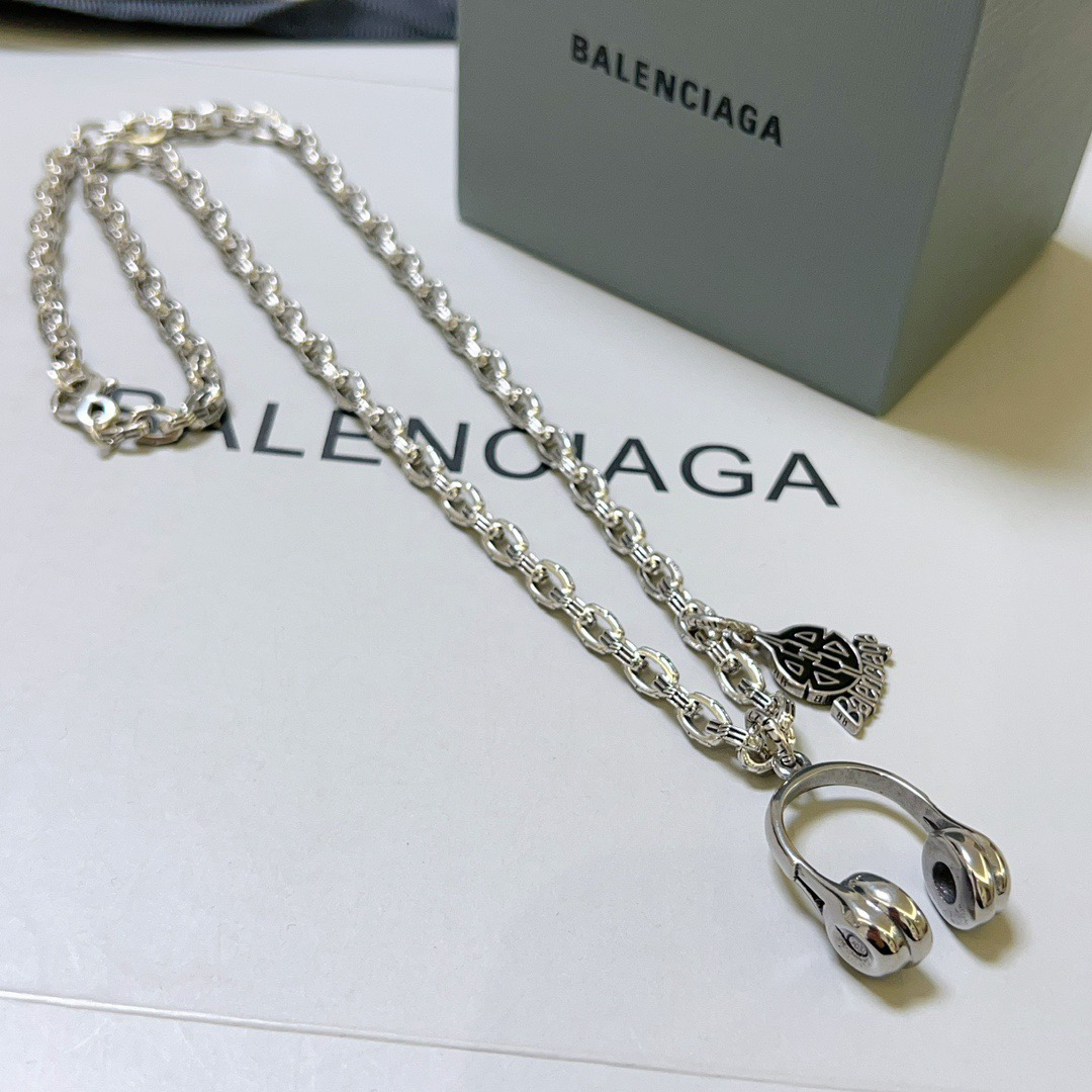 Balenciaga necklace-64