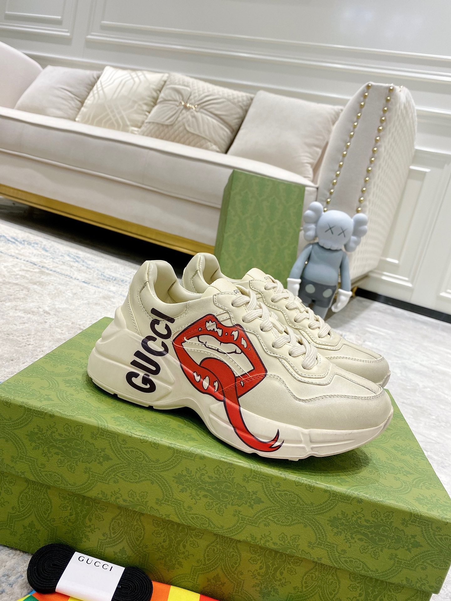 Gucci Sneakers-199