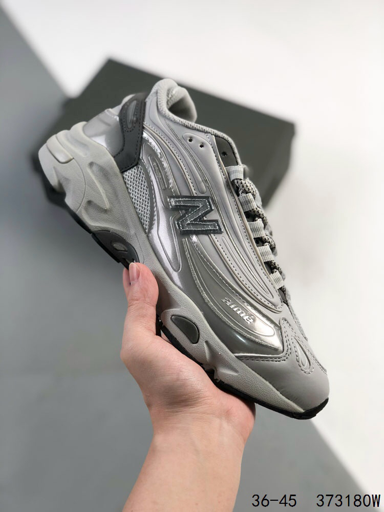 New Balance Sneakers-383