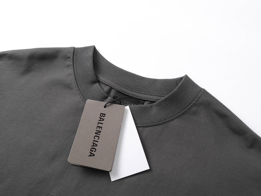Balenciaga clothing-171