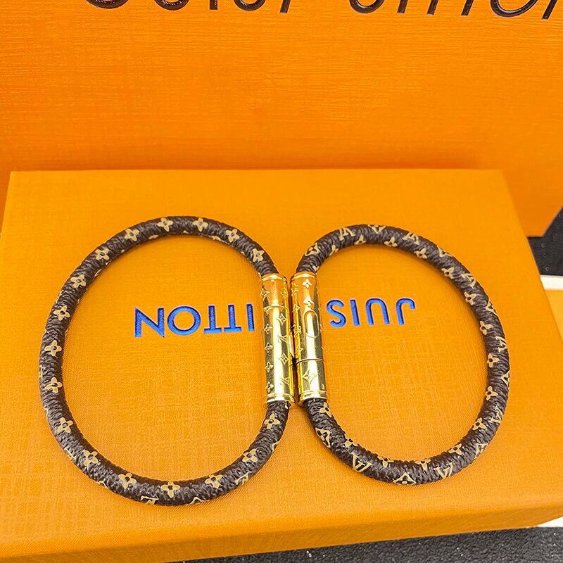 LV Bracelet-41